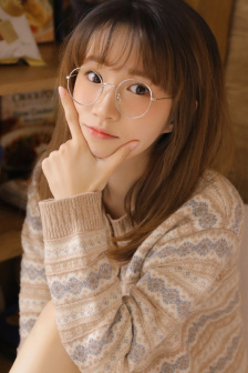他和她的孤独情事:他
