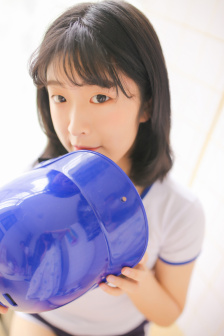 美丽姑娘视频完整版